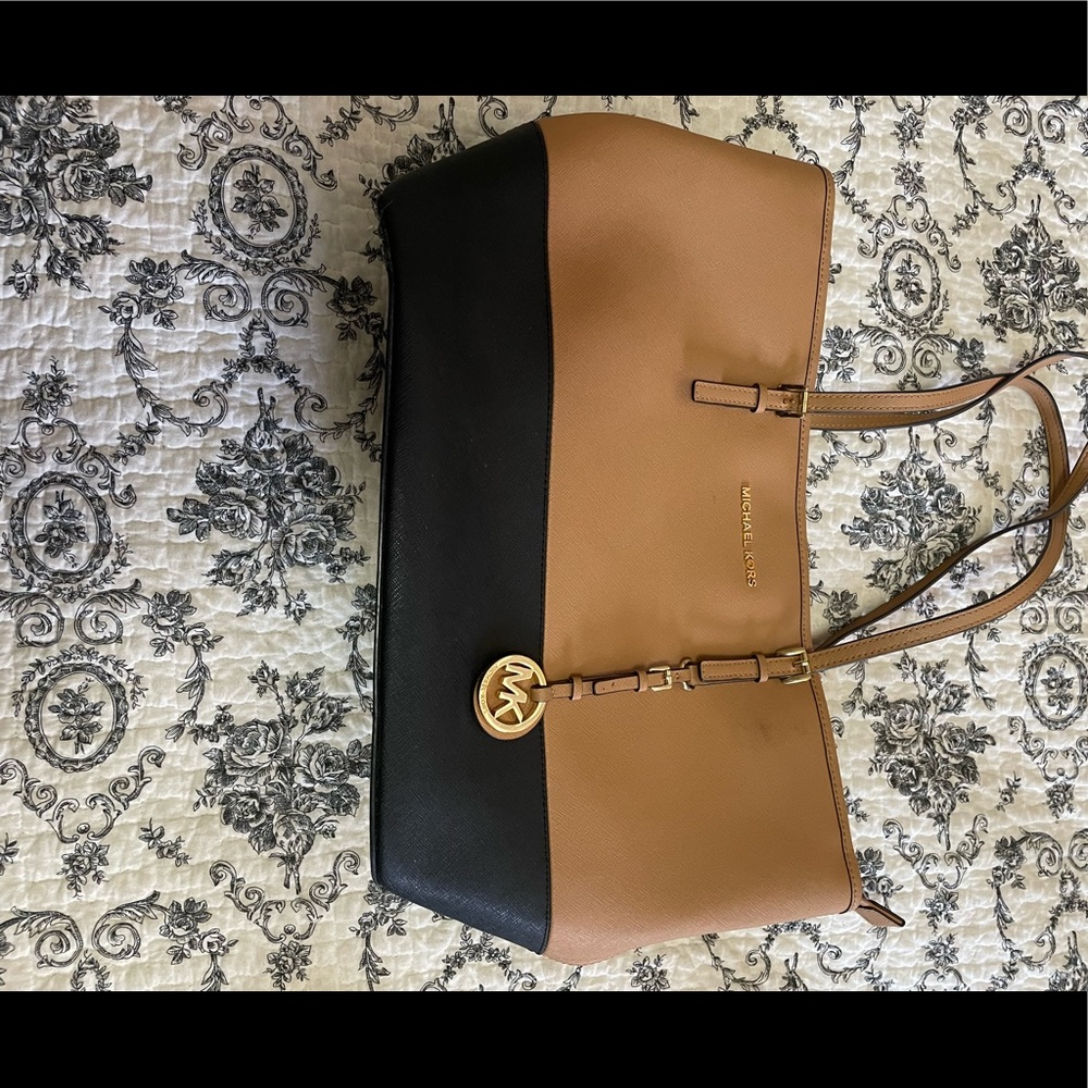 Michael Kors tote